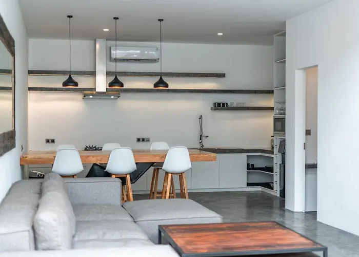 Loft Ludo 8 - Superb 1-bdr Luxury Loft In Great Location!